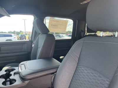 2026 RAM Ram 5500 Chassis Cab RAM 5500 TRADESMAN CHASSIS CREW CAB 4X4 60' CA