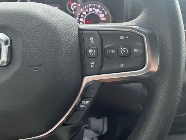 2025 RAM Ram 5500 Chassis Cab RAM 5500 TRADESMAN CHASSIS CREW CAB 4X4 60' CA