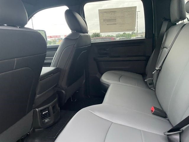 2025 RAM Ram 5500 Chassis Cab RAM 5500 TRADESMAN CHASSIS CREW CAB 4X4 60' CA