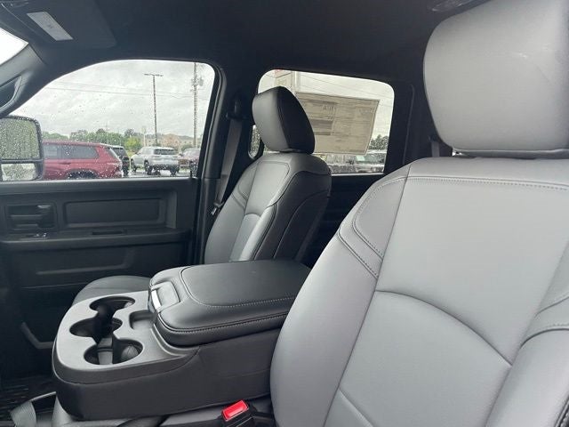 2025 RAM Ram 5500 Chassis Cab RAM 5500 TRADESMAN CHASSIS CREW CAB 4X4 60' CA