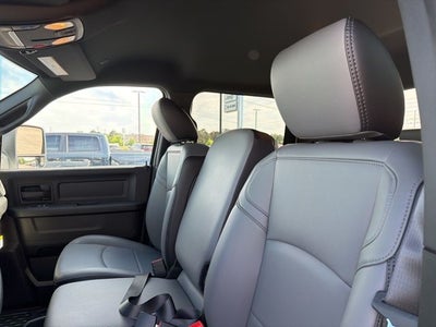 2026 RAM Ram 5500 Chassis Cab RAM 5500 TRADESMAN CHASSIS CREW CAB 4X4 60' CA