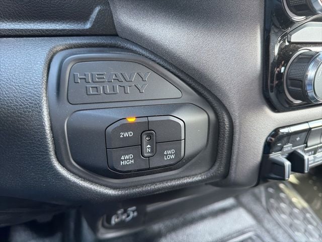 2026 RAM Ram 5500 Chassis Cab RAM 5500 TRADESMAN CHASSIS CREW CAB 4X4 60' CA