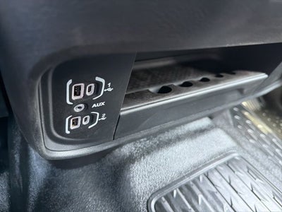 2026 RAM Ram 5500 Chassis Cab RAM 5500 TRADESMAN CHASSIS CREW CAB 4X4 60' CA