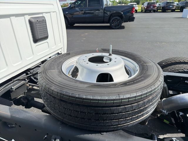 2026 RAM Ram 5500 Chassis Cab RAM 5500 TRADESMAN CHASSIS CREW CAB 4X4 60' CA