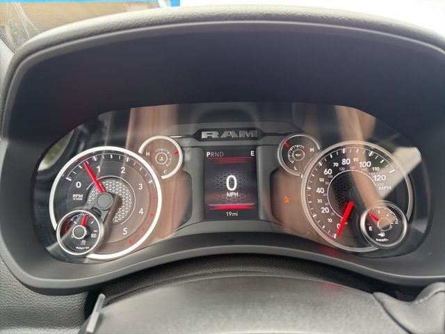 2026 RAM Ram 5500 Chassis Cab RAM 5500 TRADESMAN CHASSIS CREW CAB 4X4 60' CA