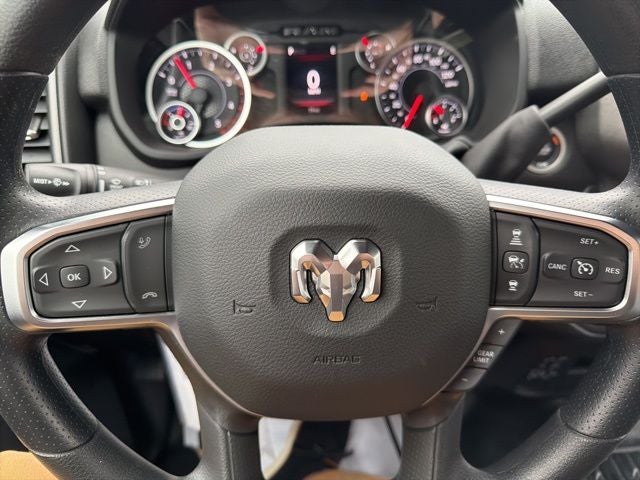 2026 RAM Ram 5500 Chassis Cab RAM 5500 TRADESMAN CHASSIS CREW CAB 4X4 60' CA