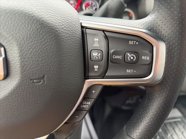 2026 RAM Ram 5500 Chassis Cab RAM 5500 TRADESMAN CHASSIS CREW CAB 4X4 60' CA