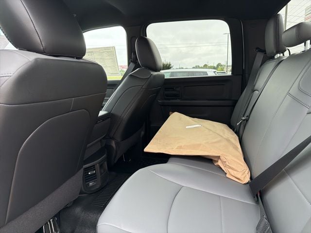 2026 RAM Ram 5500 Chassis Cab RAM 5500 TRADESMAN CHASSIS CREW CAB 4X4 60' CA