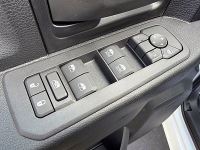 2027 RAM Ram 5500 Chassis Cab RAM 5500 TRADESMAN CHASSIS CREW CAB 4X4 60' CA