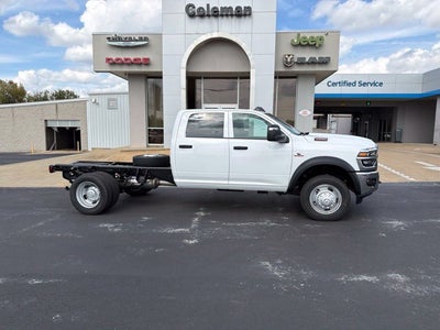 2027 RAM Ram 5500 Chassis Cab RAM 5500 TRADESMAN CHASSIS CREW CAB 4X4 60' CA