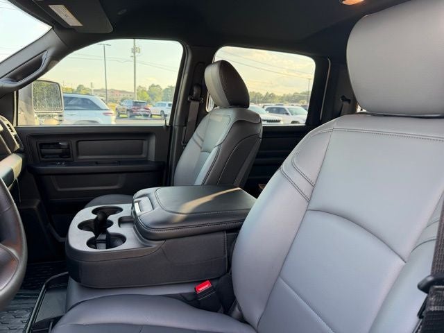 2026 RAM Ram 3500 Chassis Cab RAM 3500 TRADESMAN CREW CAB CHASSIS 4X4 60' CA