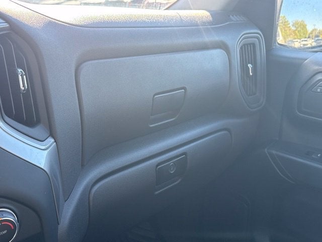 2022 Chevrolet Silverado 1500 2WD Crew Cab Short Bed Custom