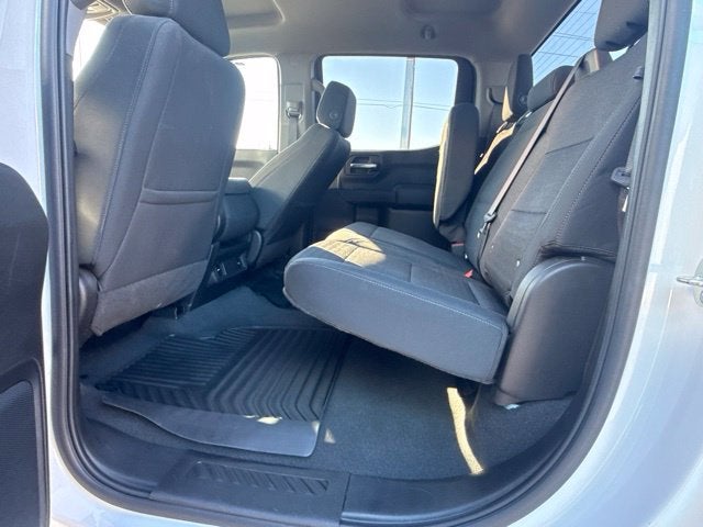 2022 Chevrolet Silverado 1500 2WD Crew Cab Short Bed Custom