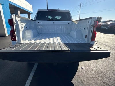 2022 Chevrolet Silverado 1500 2WD Crew Cab Short Bed Custom