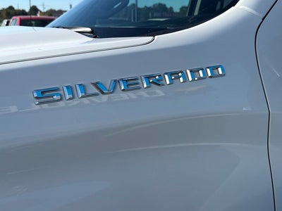 2022 Chevrolet Silverado 1500 2WD Crew Cab Short Bed Custom