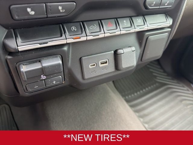 2020 GMC Sierra 1500 4WD Crew Cab Short Box SLE