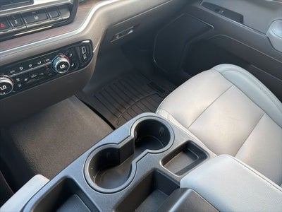 2022 GMC Sierra 1500 4WD Crew Cab Short Box SLT