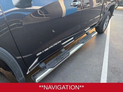 2022 GMC Sierra 1500 4WD Crew Cab Short Box SLT