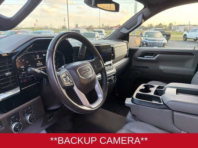 2022 GMC Sierra 1500 4WD Crew Cab Short Box SLT