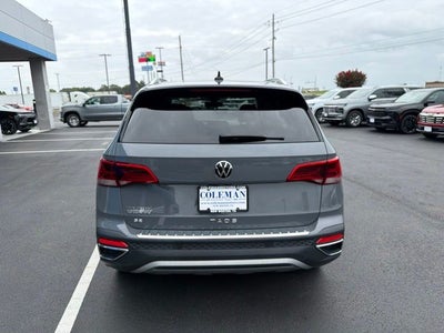 2024 Volkswagen Taos 1.5T SE