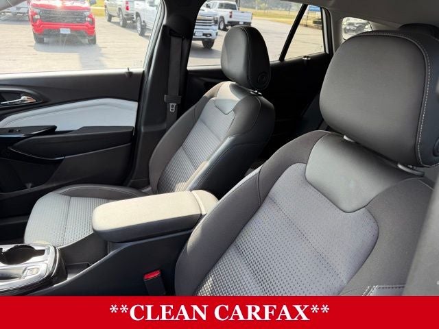 2025 Chevrolet Trax FWD LT